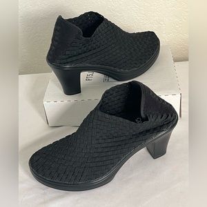 Corkys Women’s Stretch Woven Hot Slip On Bootie Black Size 8 Cuban Heel 3” Ankle
